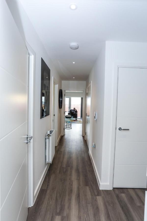 Lovely 2 Bed Apartment With Parking London Ngoại thất bức ảnh