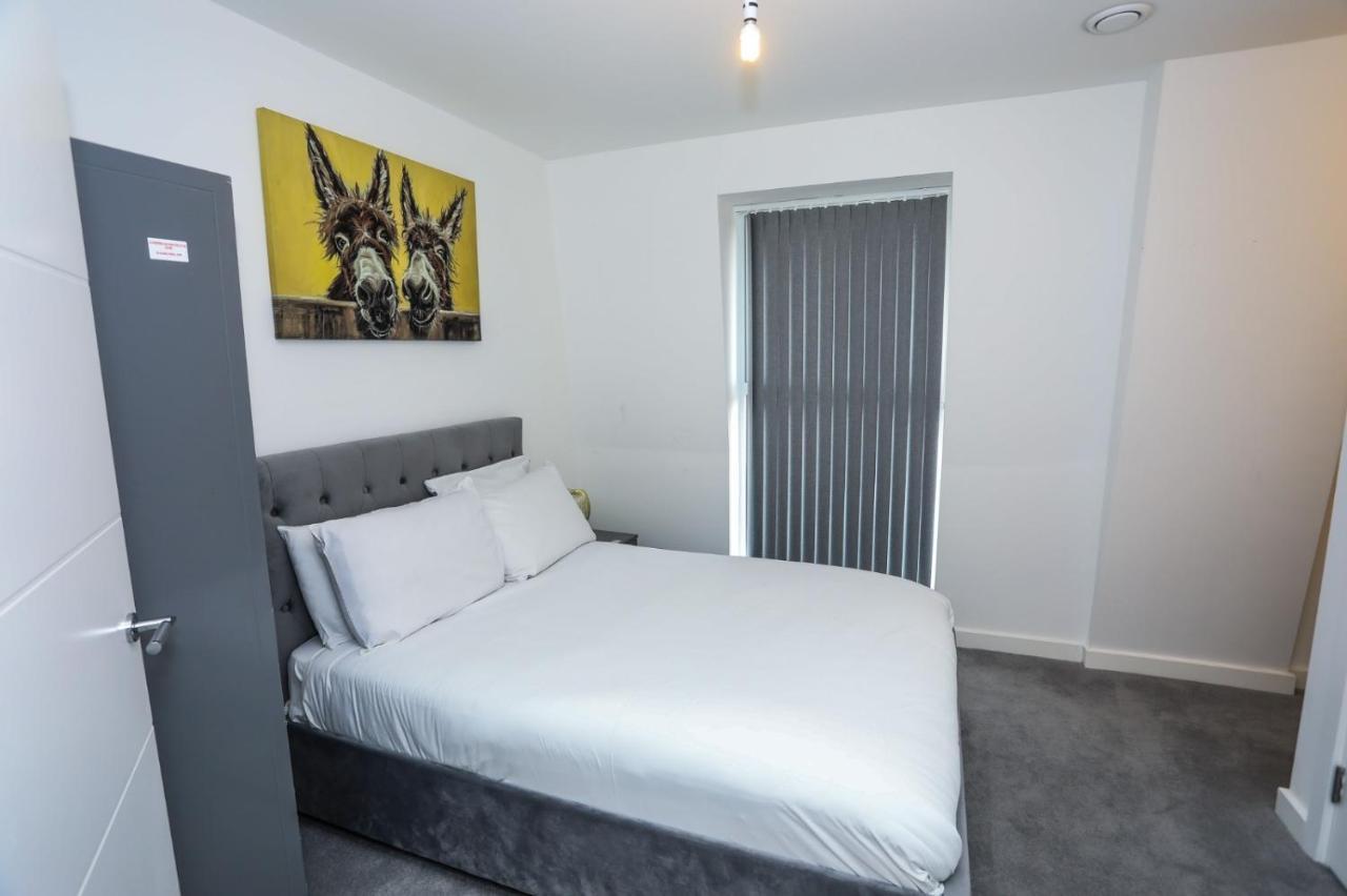 Lovely 2 Bed Apartment With Parking London Ngoại thất bức ảnh