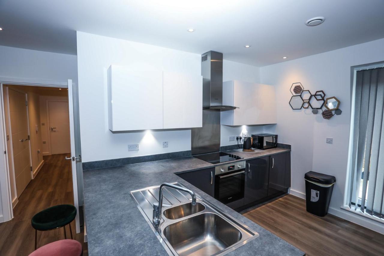 Lovely 2 Bed Apartment With Parking London Ngoại thất bức ảnh